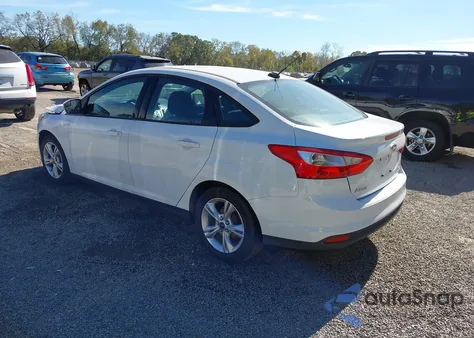 2014 Ford Focus Se z USA, uszkodzony, nr VIN 1FADP3F24EL379958